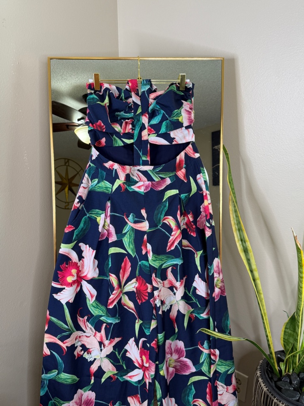 PatBO Laelia Cutout Jumpsuit Floral Halter Wide-Leg Jumpsuit in Midnight - Picture 8 of 10